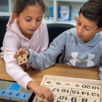 Magic Numbers l Interactive stamp set l Educo