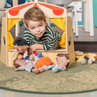 Table puppet theatre