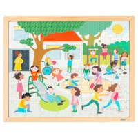 Puzzle together - in the schoolyard