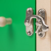 Lockpicker latch boxes